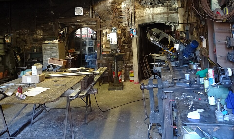 Ironworker's artisanal workshop, Bergamo (Italia)